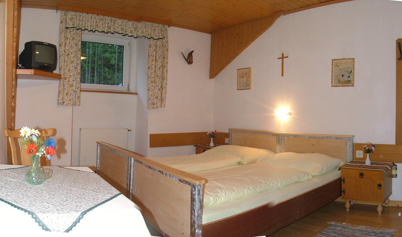 Hotel Gasthof Buchbauer Bad Sankt Leonhard im Lavanttal Exterior foto